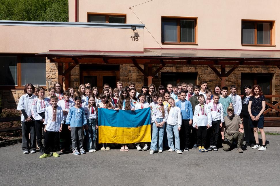 Za každým padlým hrdinom zostala stolička pri stole. A často aj dieťa, ktoré stratilo otca